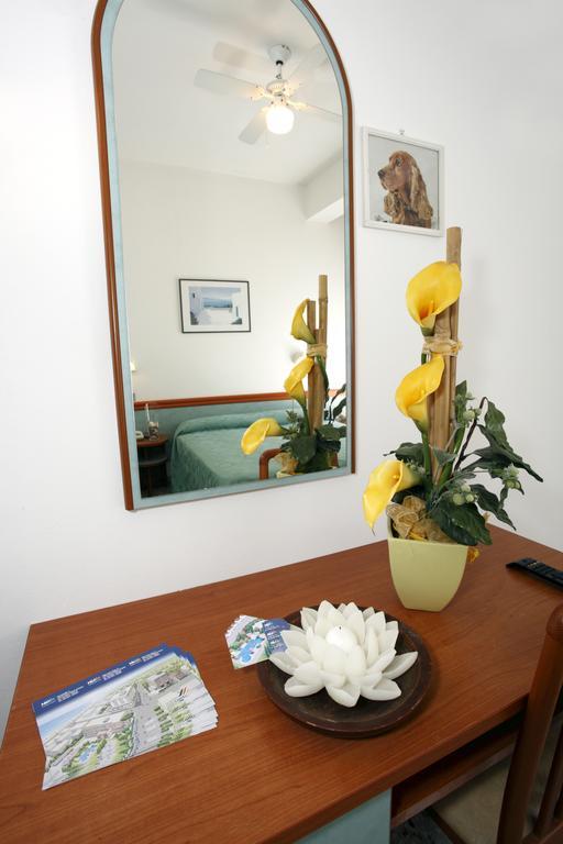 Hotel Vannini Ріміні Номер фото